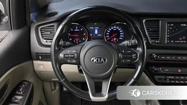 Kia The New Carnival id 3578288 из Кореи 7