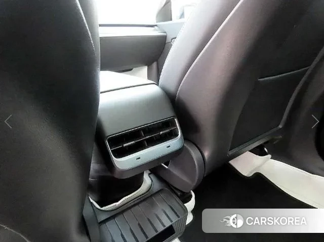 Tesla Model Y id 3438594 из Кореи 7