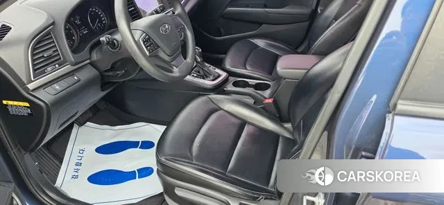 Hyundai Avante AD id 3608344 из Кореи 7