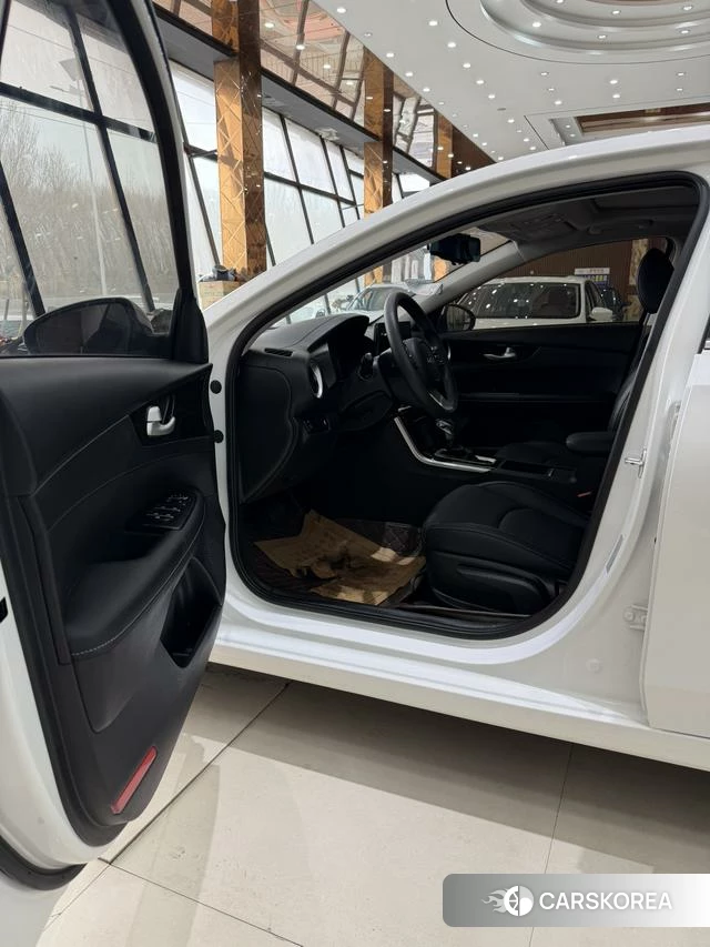 Kia K3 id 4341938 из Китая 7