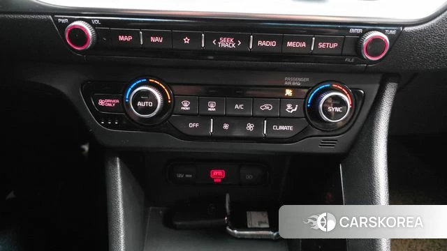 Kia The New Niro id 3924685 из Кореи 7