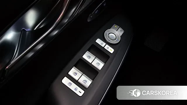 Genesis GV70 id 3572654 из Кореи 7