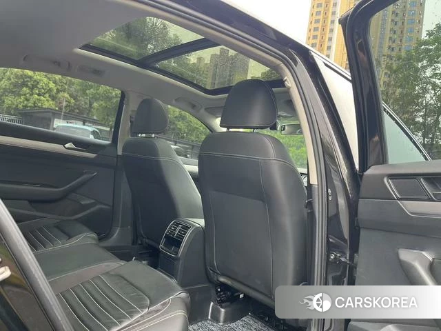 Volkswagen Magotan id 4258638 из Китая 7