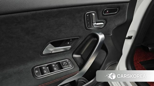 Mercedes-Benz A-Class W177 id 4279921 из Кореи 7