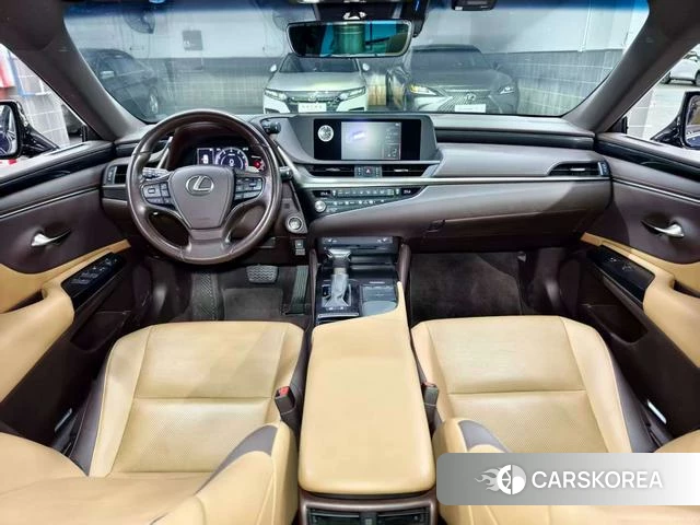 Lexus ES id 4328633 из Китая 7