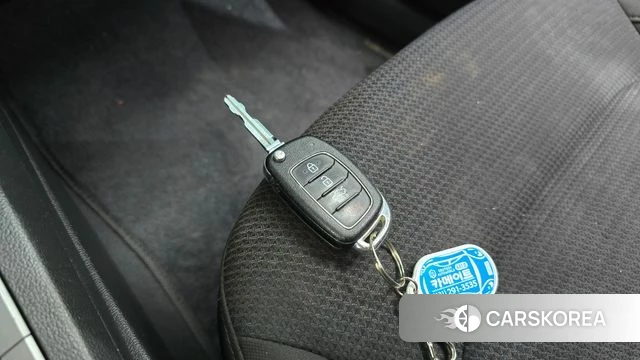 Hyundai Avante AD id 4944398 из Кореи 7