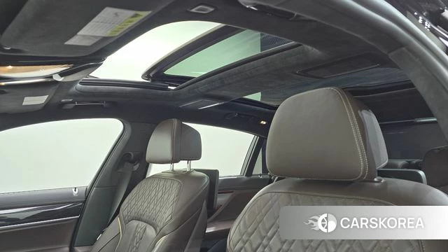 BMW 7 Series (G11) id 4684579 из Кореи 7