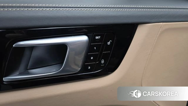 Porsche Cayenne (PO536) id 3886147 из Кореи 7