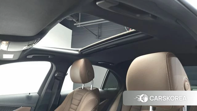 Mercedes-Benz E-Class W213 id 4665904 из Кореи 7