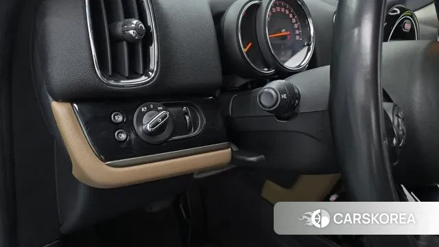 Mini Cooper D Countryman id 3214674 из Кореи 7