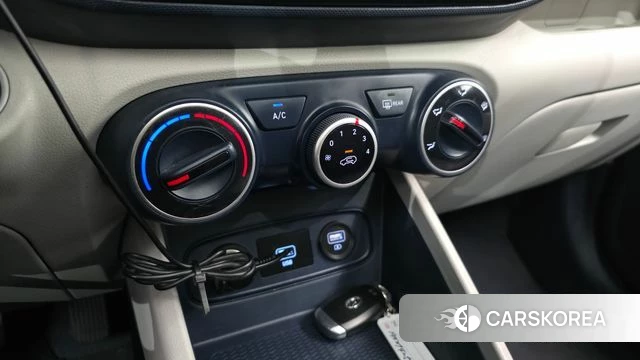 Hyundai Venue id 4416682 из Кореи 7
