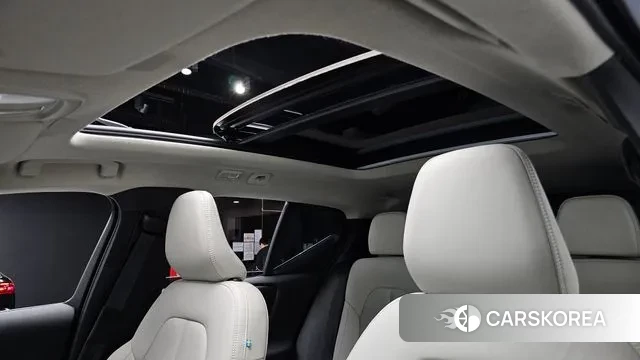 Volvo XC40 id 3294299 из Кореи 7