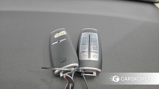 Genesis Electrified GV70 id 4898753 из Кореи 7