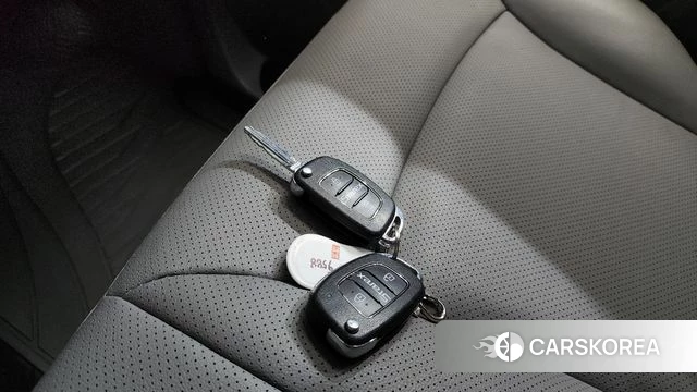 Hyundai The New Grand Starex id 4351266 из Кореи 7