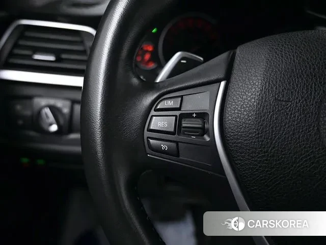 BMW 6 Series GT (G32) id 3570747 из Кореи 7