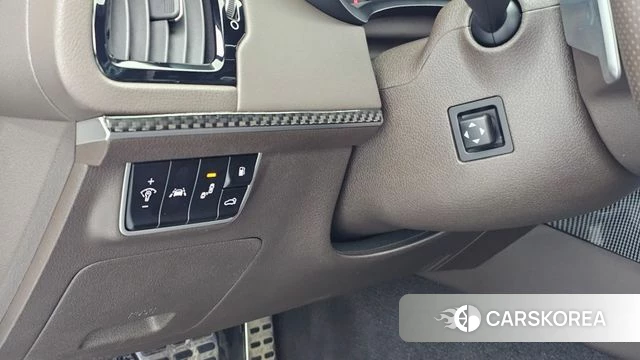 Kia Stinger id 4698981 из Кореи 7