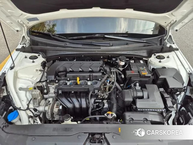 Hyundai Avante (CN7) id 3230326 из Кореи 7