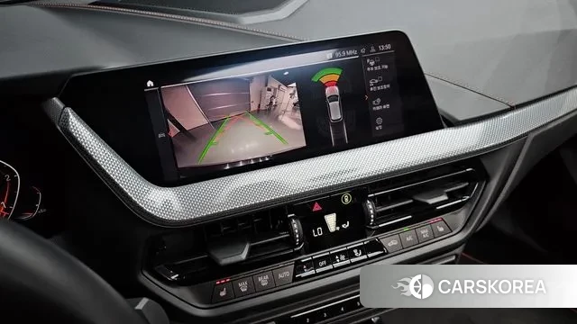 BMW 1 Series (F40) id 2990207 из Кореи 7