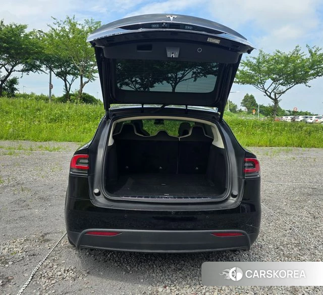 Tesla Model X id 4502104 из Кореи 8