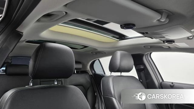 Mercedes-Benz GLA-Class X156 id 3853582 из Кореи 8