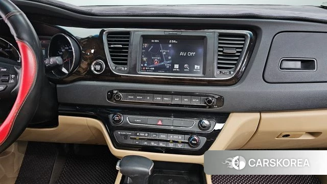 Kia The New Carnival id 4525780 из Кореи 8