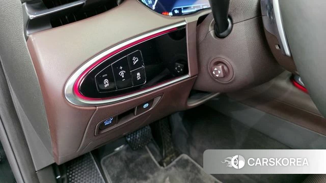 Genesis GV70 id 3916119 из Кореи 8