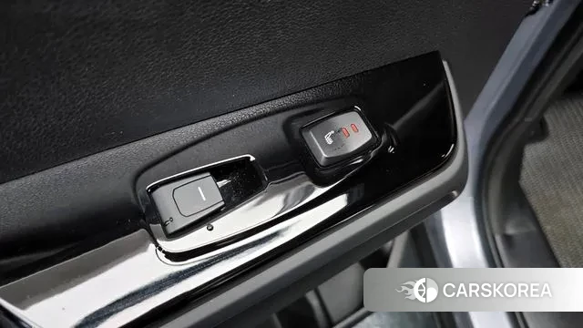 Ssangyong Torres id 3002521 из Кореи 8