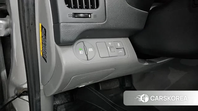 Hyundai The New Grand Starex id 3588401 из Кореи 8