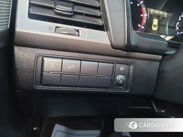 Ssangyong Rexton Sports id 3515305 из Кореи 8