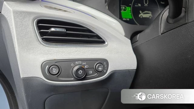 Chevrolet (GM Daewoo) Bolt EV id 3886401 из Кореи 8