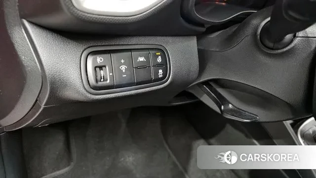 Hyundai Venue id 3504180 из Кореи 8