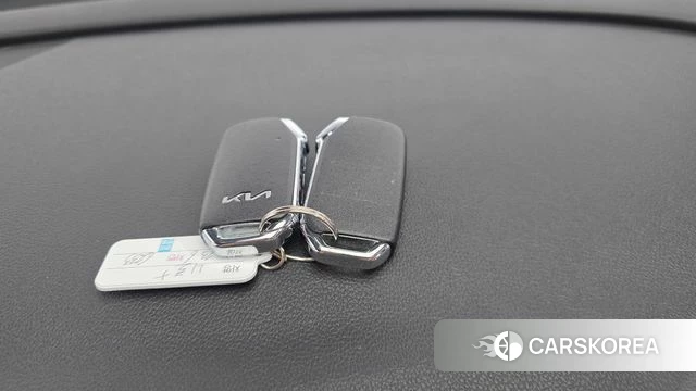 Kia Niro Plus id 4474947 из Кореи 8