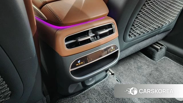 Genesis GV70 id 3832717 из Кореи 8