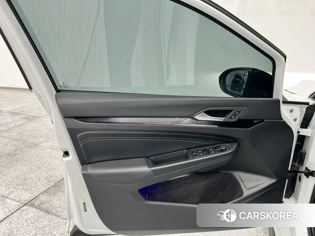 Volkswagen Golf id 4271312 из Китая 8
