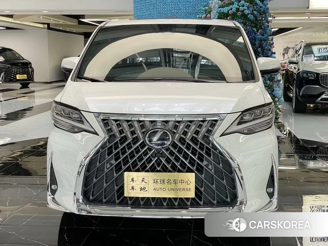Lexus LM id 4291449 из Китая 8