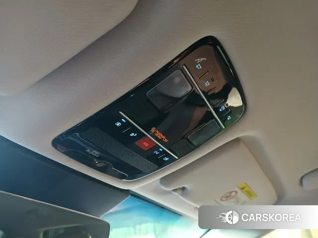 Hyundai Grandeur Hybrid (GN7) id 3467468 из Кореи 8