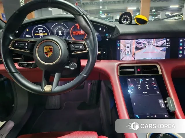 Porsche Taycan id 3468787 из Кореи 8