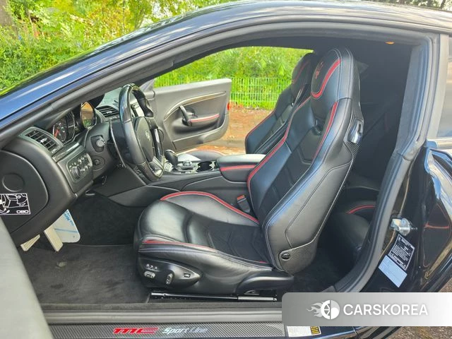 Maserati GranTurismo id 4677969 из Кореи 8