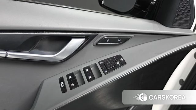 Kia Di Ol Nu Niro id 4282201 из Кореи 8