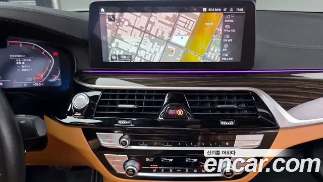 BMW 5 Series (G30) id 2906679 из Кореи 8