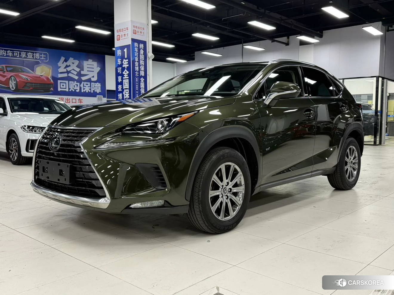 Lexus NX id 4504871 из Китая 8