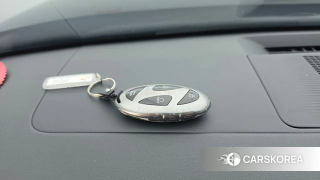 Hyundai Grandeur (GN7) id 4928987 из Кореи 8