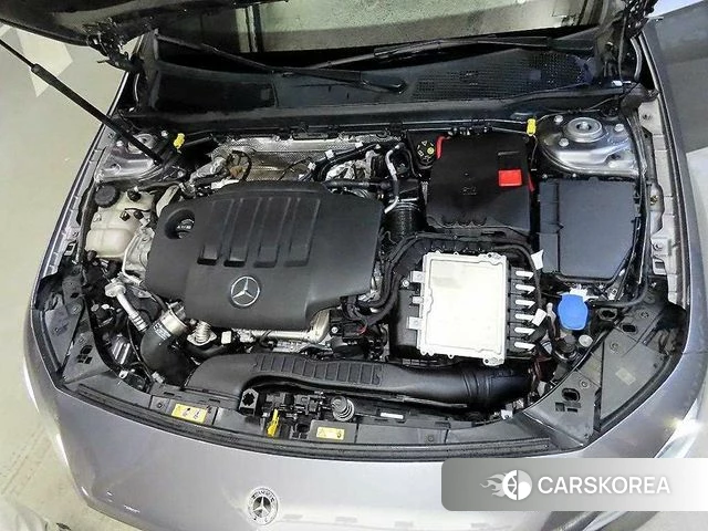 Mercedes-Benz A-Class W177 id 4680154 из Кореи 8