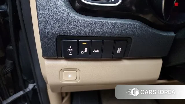 Kia The New Carnival id 3429273 из Кореи 8