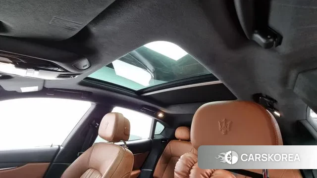 Maserati Levante id 3021411 из Кореи 8