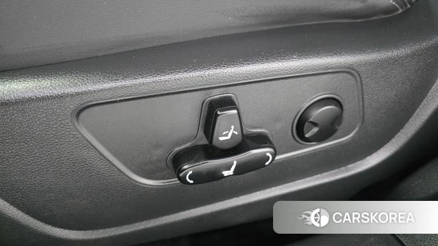Ssangyong The New Tivoli Air id 4706469 из Кореи 8