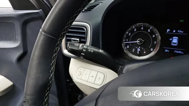 Hyundai Venue id 2986024 из Кореи 8