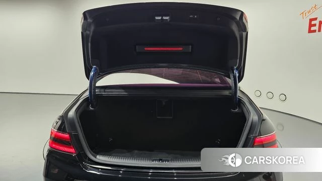 Genesis G90 id 4465310 из Кореи 8