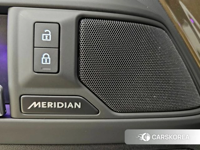 Land Rover Defender (L663) id 4612192 из Кореи 8