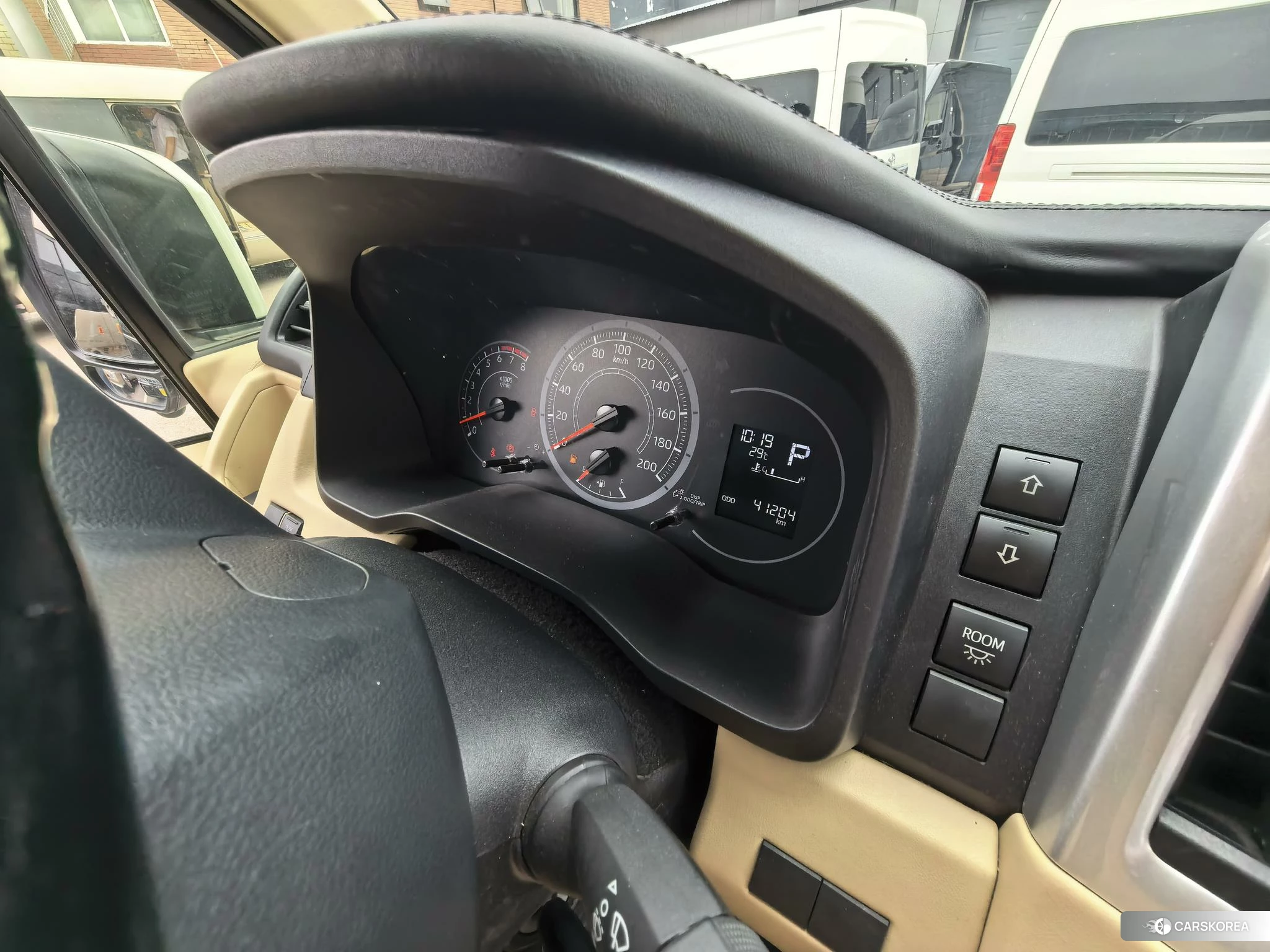 Toyota Hiace id 4455891 из Китая 8